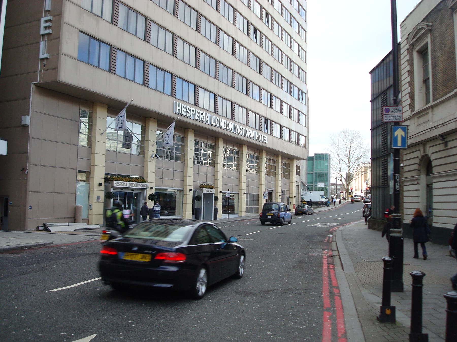 The hotel building on Bridge Place, Victoria, in 2010, when it traded as the Hesperia London Victoria; it is now the DoubleTree by Hilton London – Victoria.